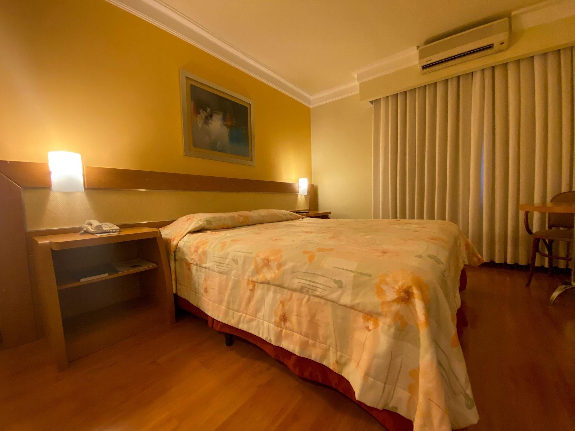 Itatiaia Hotel Passo Fundo Eksteriør billede