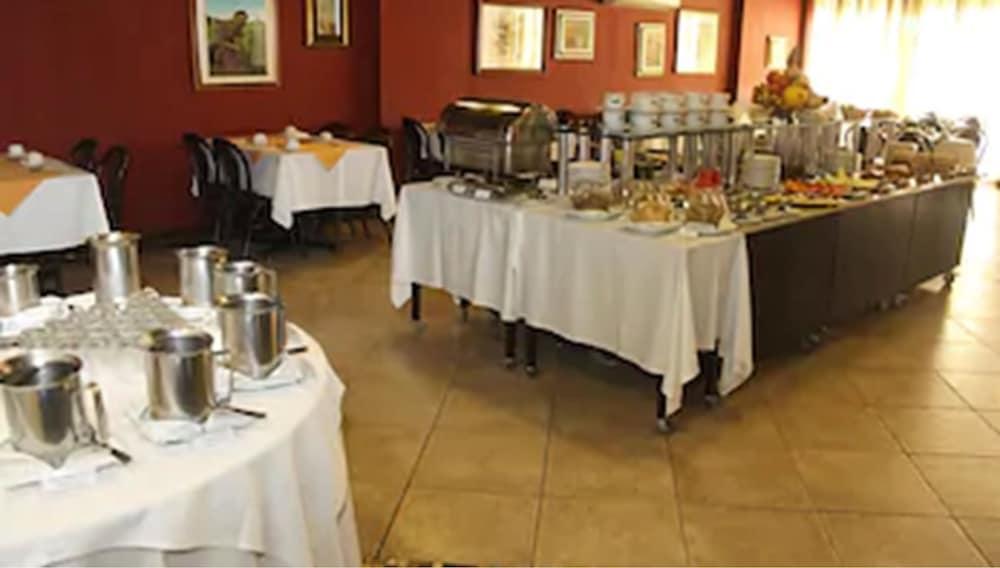 Itatiaia Hotel Passo Fundo Eksteriør billede